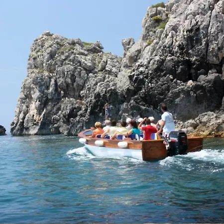 Absolute Beach Holidays * Dugi Rat